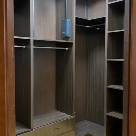 In Baku 161.0 m² apartment is for rent - Image 9