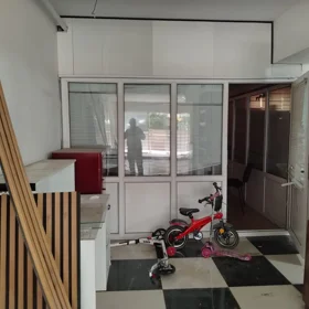 In Baku 150.0 m² commercial is for sale - Image 2