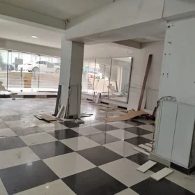 In Baku 150.0 m² commercial is for sale - Image 9
