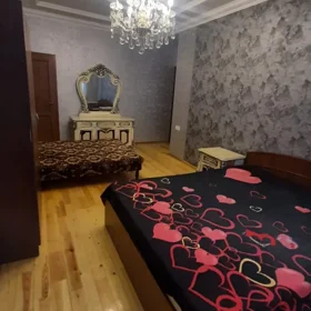 In Baku 80.0 m² apartment is for rent - Image 3