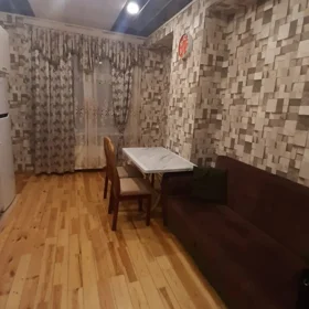 In Baku 80.0 m² apartment is for rent - Image 7