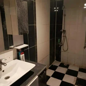 In Baku 80.0 m² apartment is for rent - Image 8