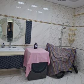 In Baku 136.0 m² apartment is for sale - Image 2
