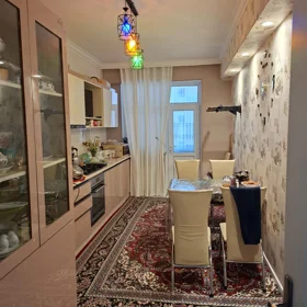 In Baku 136.0 m² apartment is for sale - Image 10