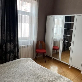 In Khirdalan 100.0 m² house with 4.0 rooms is for rent - Image 7