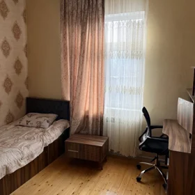 In Khirdalan 100.0 m² house with 4.0 rooms is for rent - Image 8