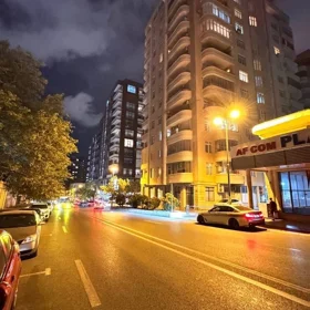 In Baku 125.0 m² apartment is for rent - Image 10