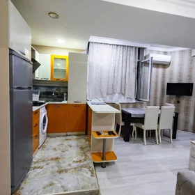 In Baku 70.0 m² apartment is for rent - Image 2
