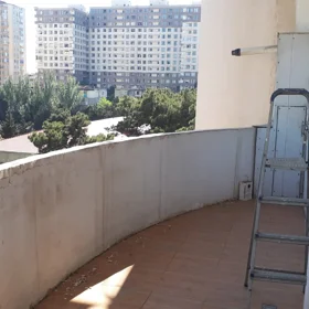 In Baku 90.0 m² apartment is for rent - Image 2