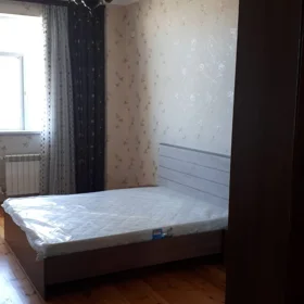In Baku 90.0 m² apartment is for rent - Image 9