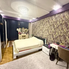 In Baku 125.0 m² apartment is for sale - Image 6