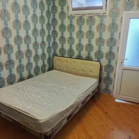 In Baku 60.0 m² apartment is for rent - Image 3