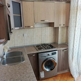 In Baku 60.0 m² apartment is for rent - Image 5