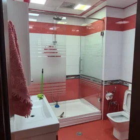 In Baku 150.0 m² apartment is for rent - Image 10