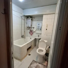 In Baku 50.0 m² apartment is for rent - Image 2
