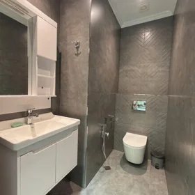 In Baku 85.0 m² apartment is for rent - Image 8