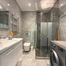 In Baku 85.0 m² apartment is for rent - Image 9