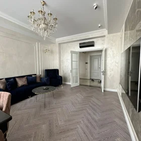 In Baku 138.0 m² apartment is for rent - Image 3