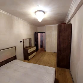 In Khirdalan 50.0 m² apartment is for sale - Image 4