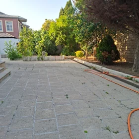 In Xəzər rayonu 240.0 m² house with 8.0 rooms is for sale - Image 4