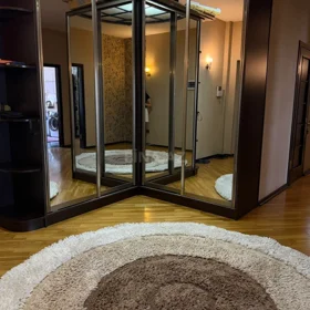 In Baku 145.0 m² apartment is for rent - Image 8
