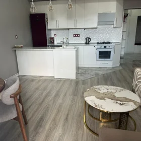 In Baku 105.0 m² apartment is for rent - Image 4