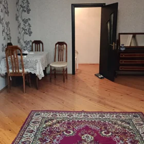 In nan 100.0 m² house with 3.0 rooms is for rent - Image 4