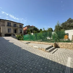 In Baku 290.0 m² house with 7.0 rooms is for sale - Image 3