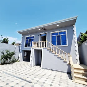 In Suraxanı rayonu 170.0 m² house with 4.0 rooms is for sale - Image 3