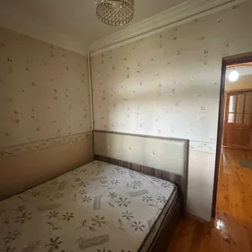 In Baku 65.0 m² apartment is for rent - Image 9
