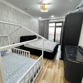 In Baku 100.0 m² apartment is for sale - Image 10