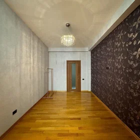 In Xətai rayonu 175.0 m² apartment is for sale - Image 2