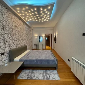 In Xətai rayonu 175.0 m² apartment is for sale - Image 6