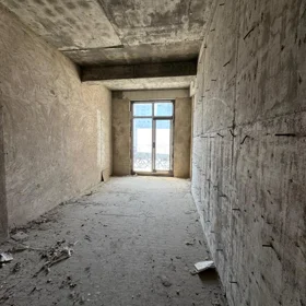 In Baku 101.0 m² apartment is for sale - Image 4