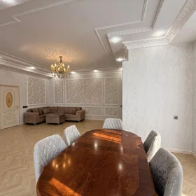 In Baku 136.0 m² apartment is for sale - Image 4