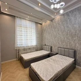 In Baku 136.0 m² apartment is for sale - Image 6