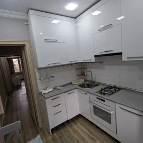 In Baku 80.0 m² apartment is for rent - Image 6