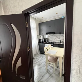 In Baku nan m² apartment is for sale - Image 2