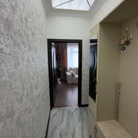 In Baku nan m² apartment is for sale - Image 8