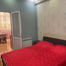 In Baku 60.0 m² apartment is for rent - Image 2