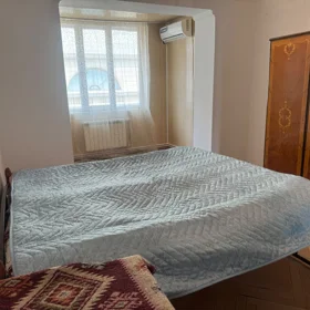 In Baku 75.0 m² apartment is for rent - Image 5