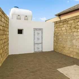 In nan 100.0 m² commercial is for sale - Image 4