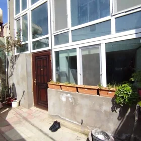 In nan 100.0 m² house with 4.0 rooms is for sale - Image 6