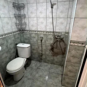 In Baku 40.0 m² house with 1.0 rooms is for rent - Image 2
