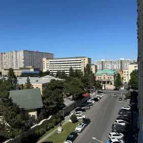 In Baku 140.0 m² apartment is for sale - Image 7