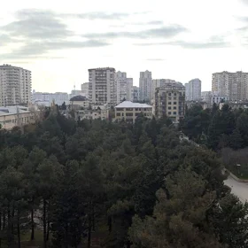 In Baku 140.0 m² apartment is for sale - Image 8