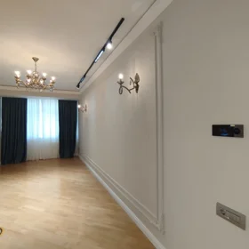 In Baku 110.0 m² apartment is for sale - Image 6