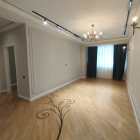 In Baku 110.0 m² apartment is for sale - Image 7