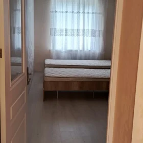 In Baku 70.0 m² apartment is for rent - Image 5