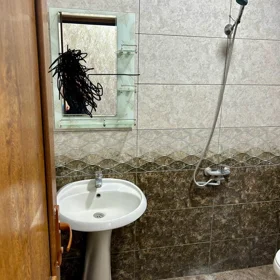 In Khirdalan 60.0 m² house with 2.0 rooms is for rent - Image 9